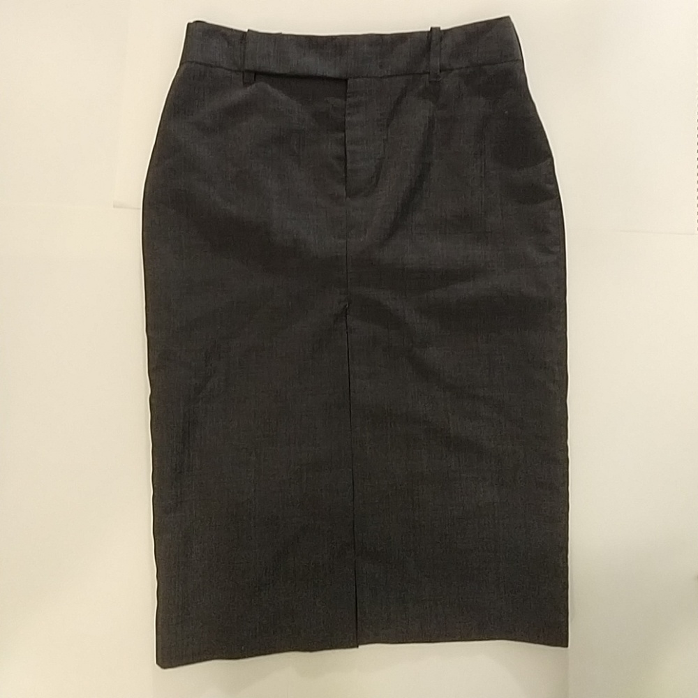 Gucci pencil skirt gray with front slit